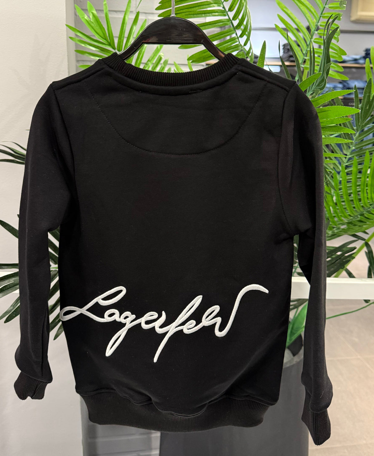 Karl Lagerfeld sweatshirt