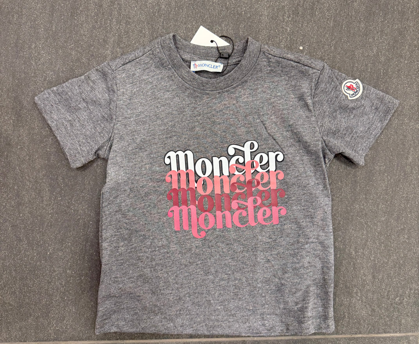 Moncler T-shirt