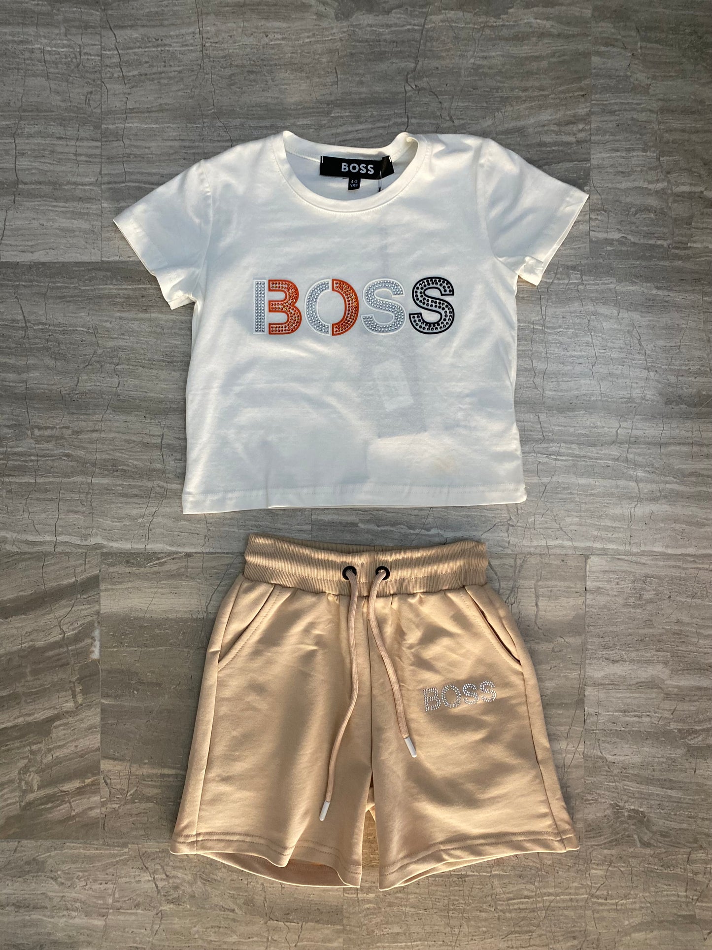Boss set white-beige