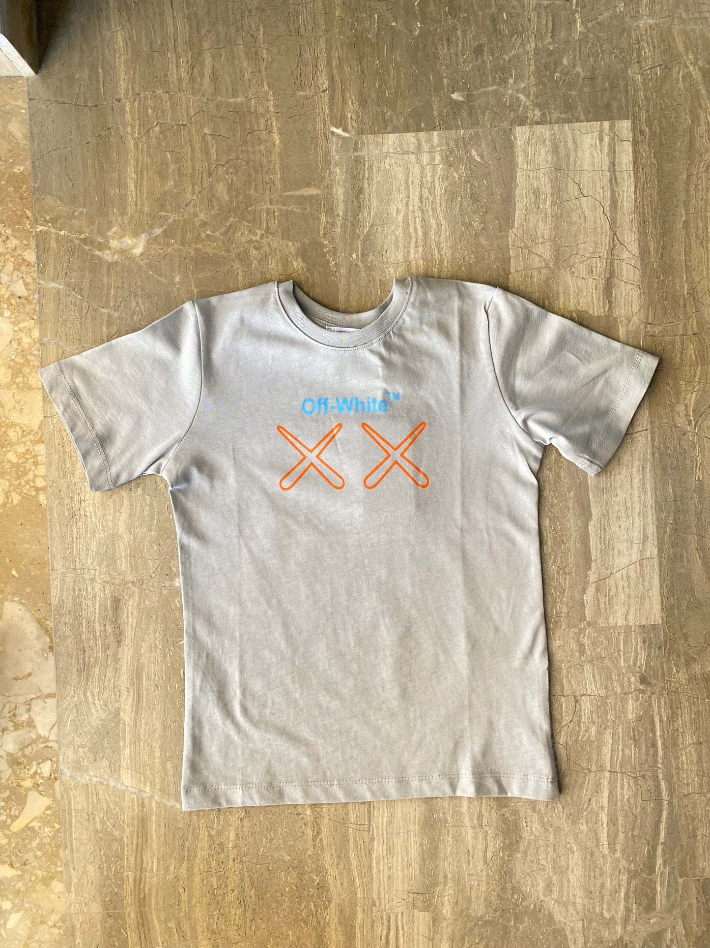 Off-White grey T-shirt