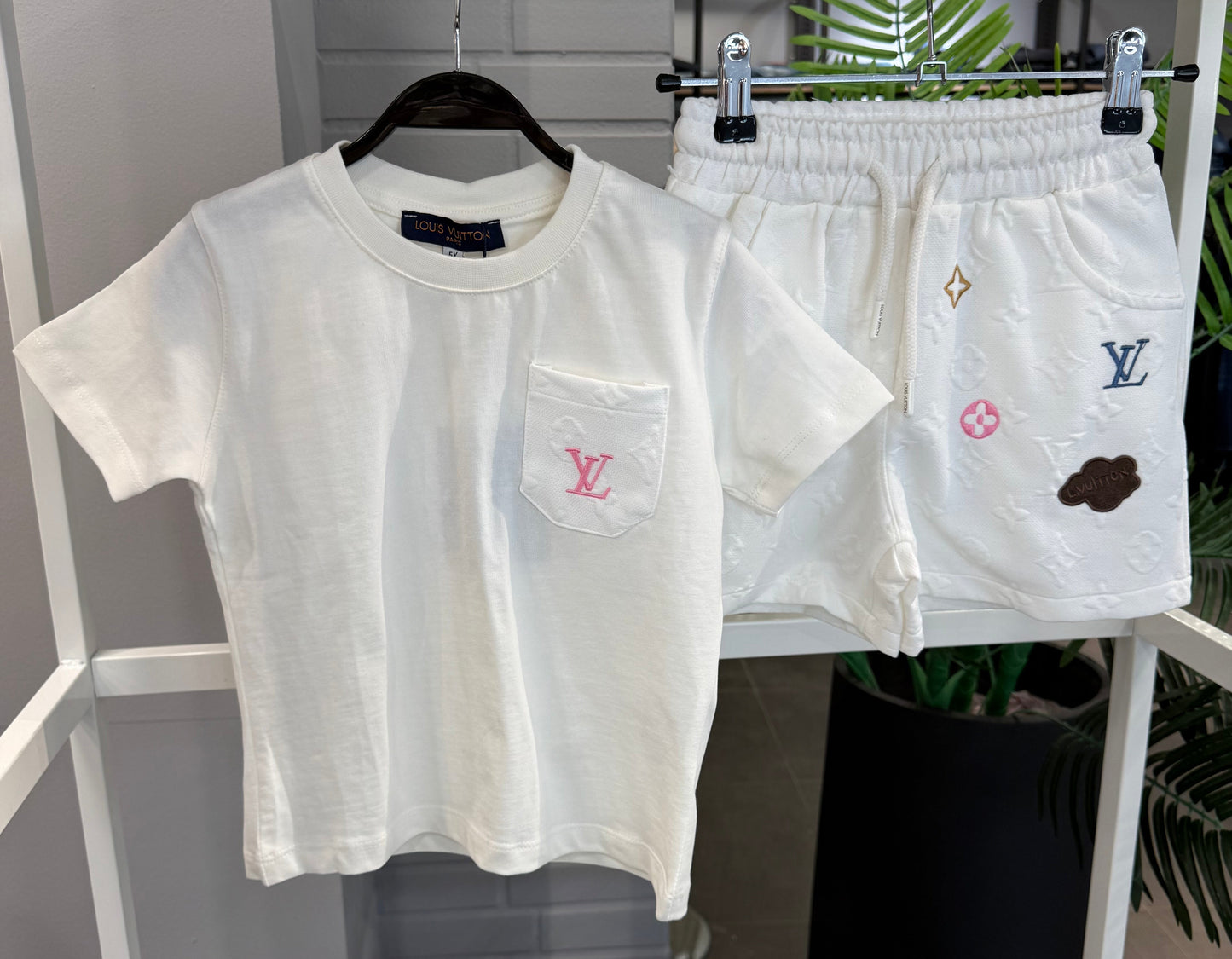 Louis Vuitton set