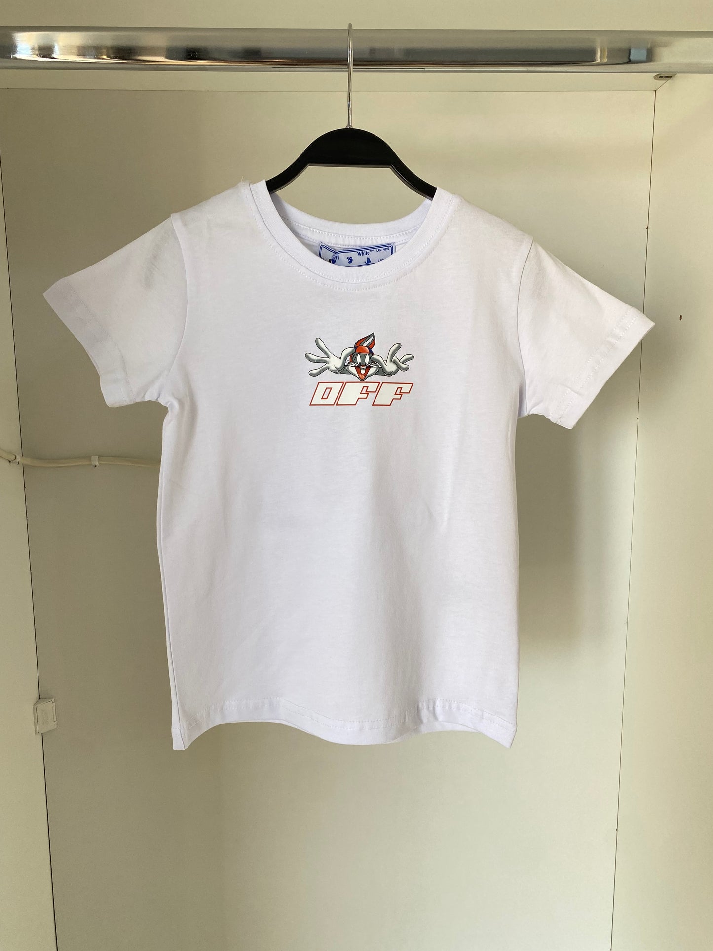 Off-White T-shirt Bugs Bunny