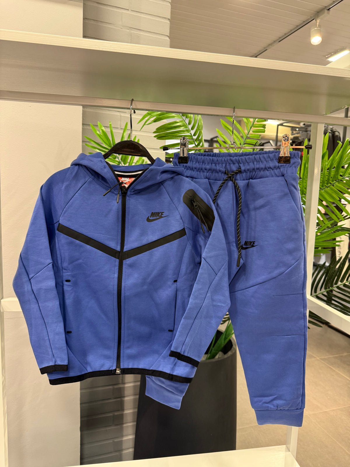 Nike tech fleece tracksuit