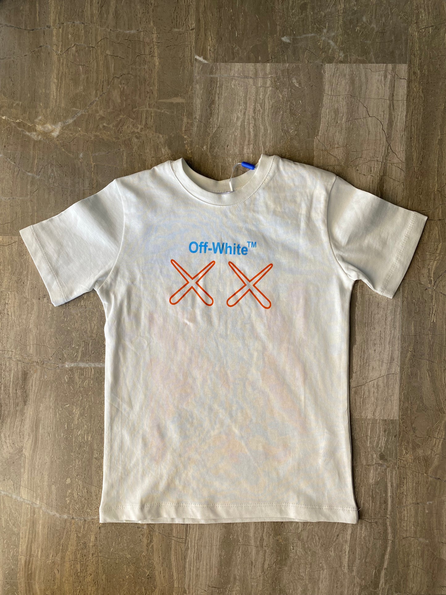 Off-White T-shirt white