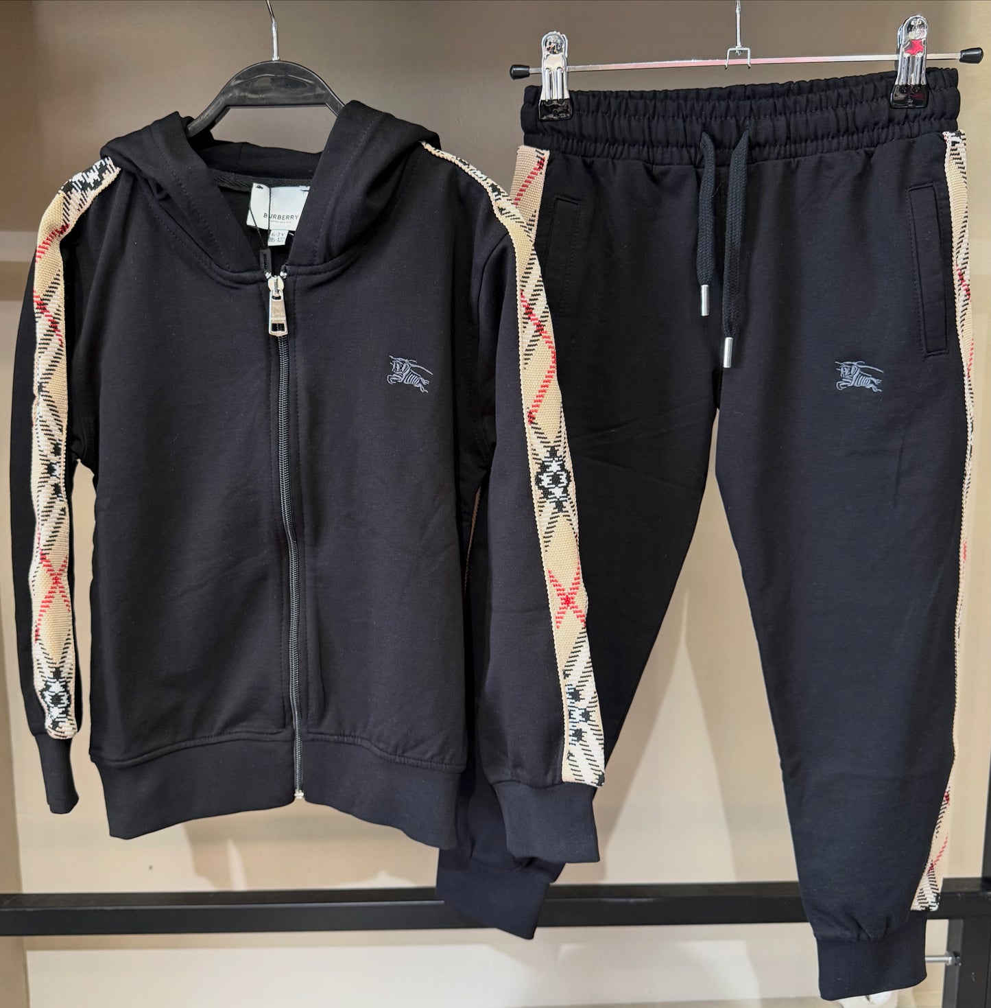 Burberry tracksuit
