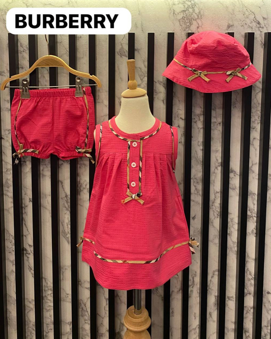 Burberry fuchsia bebe set
