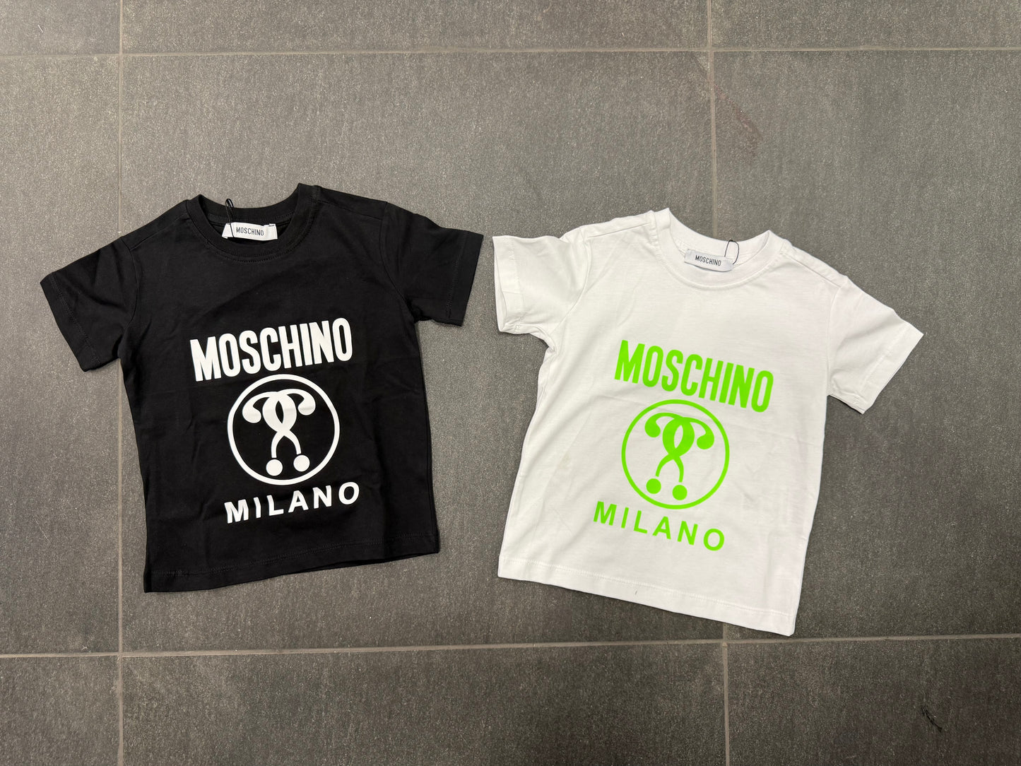 Moschino T-shirt