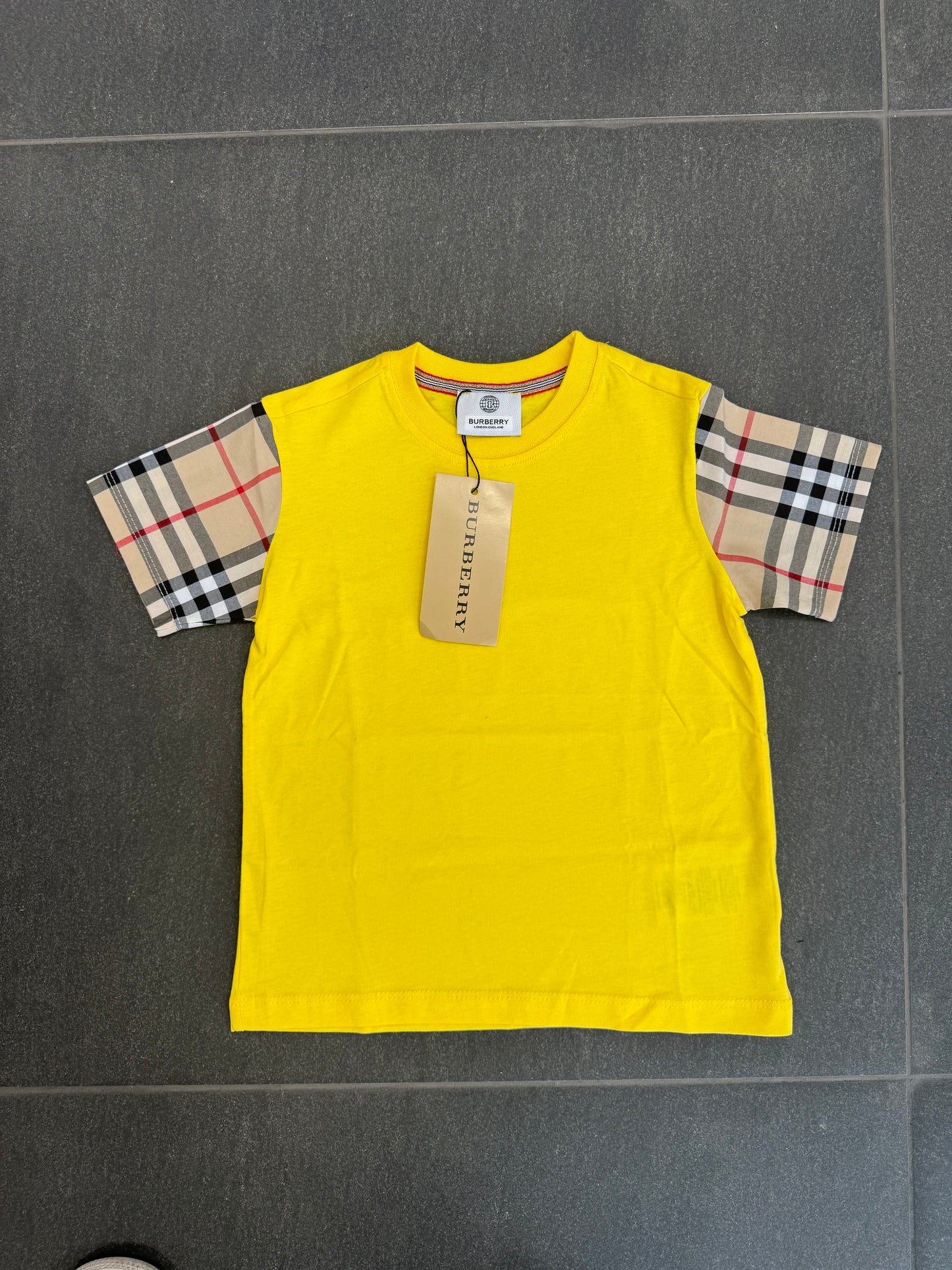 Burberry T-shirt