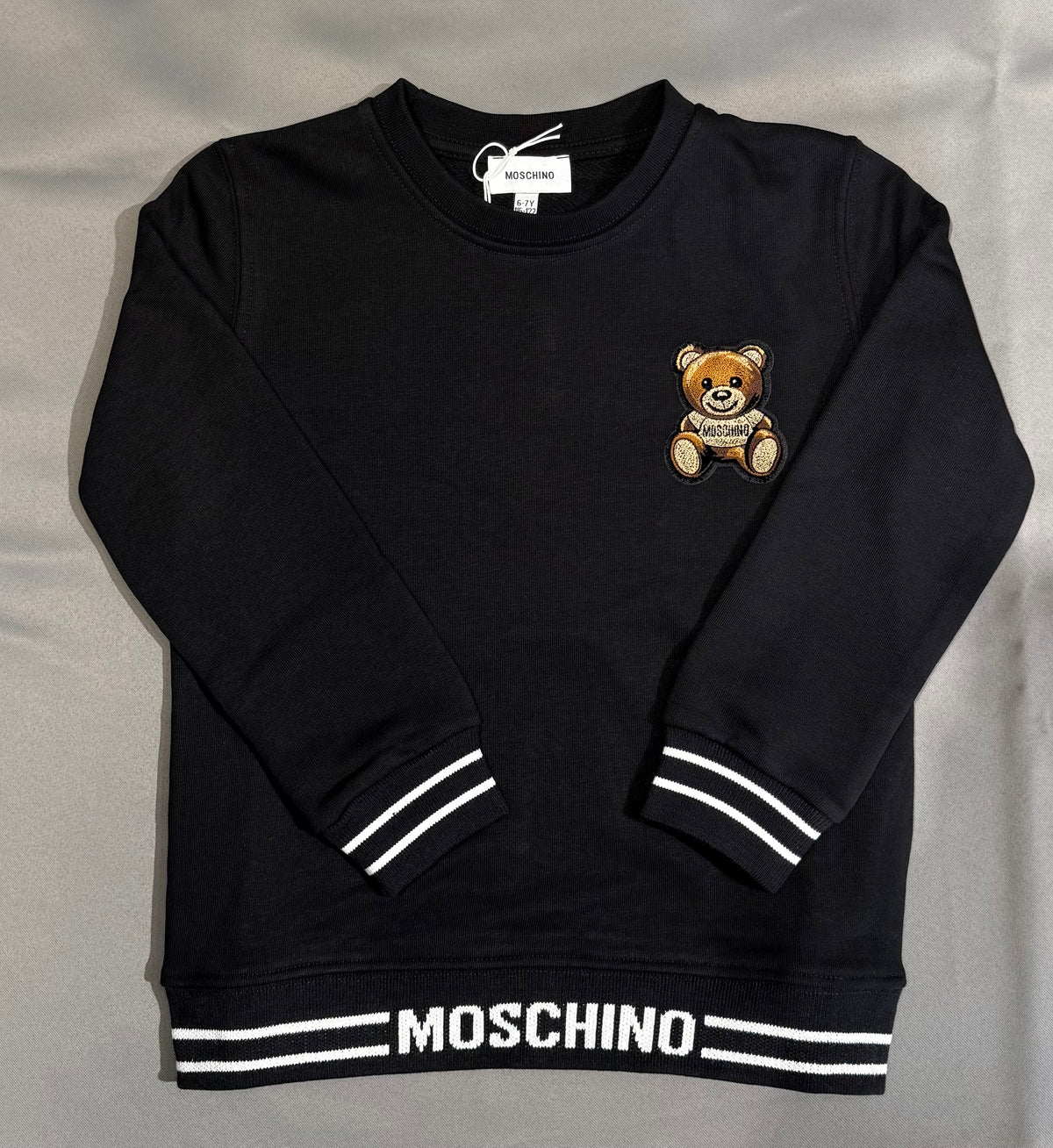Moschino sweatshirt
