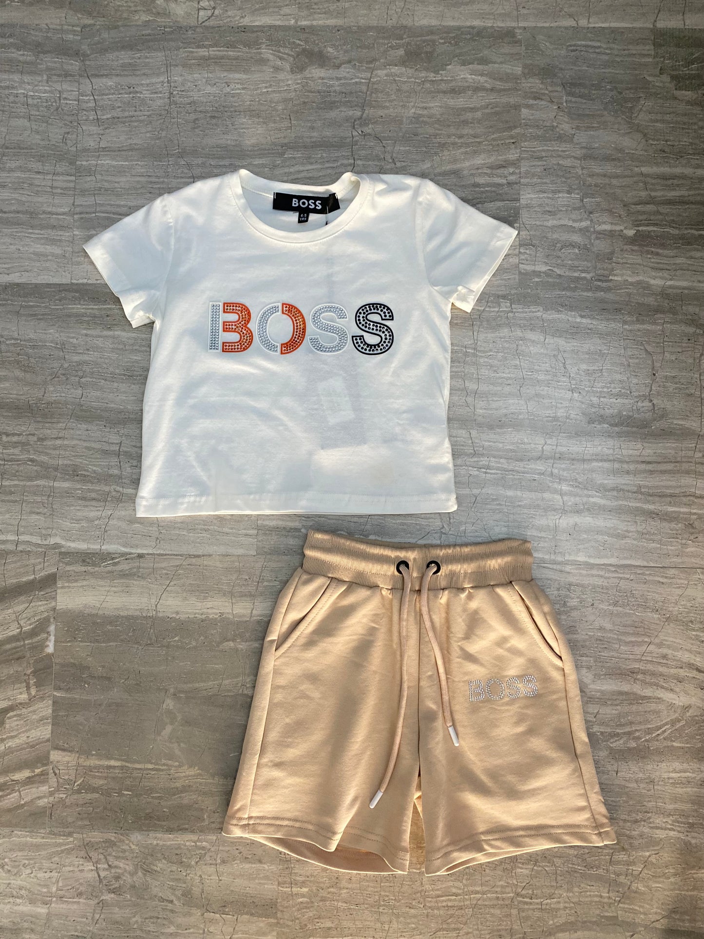 Boss set white-beige