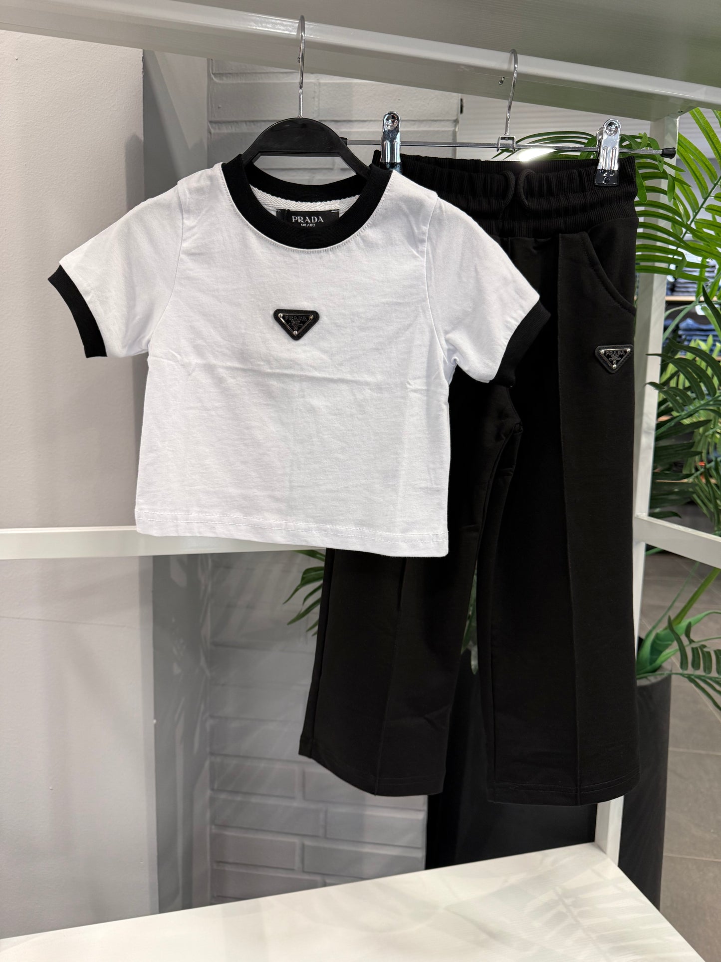 Prada set