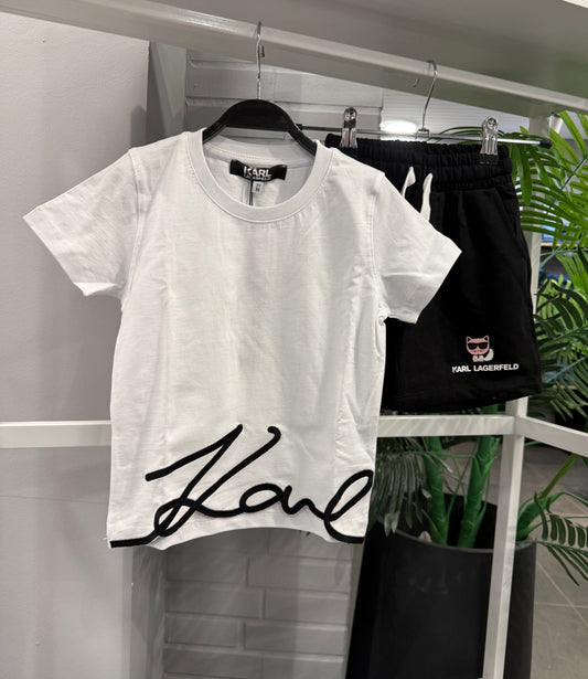 Karl Lagerfeld set