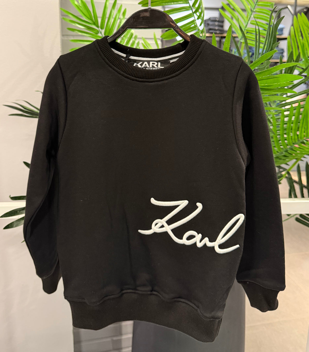 Karl Lagerfeld sweatshirt