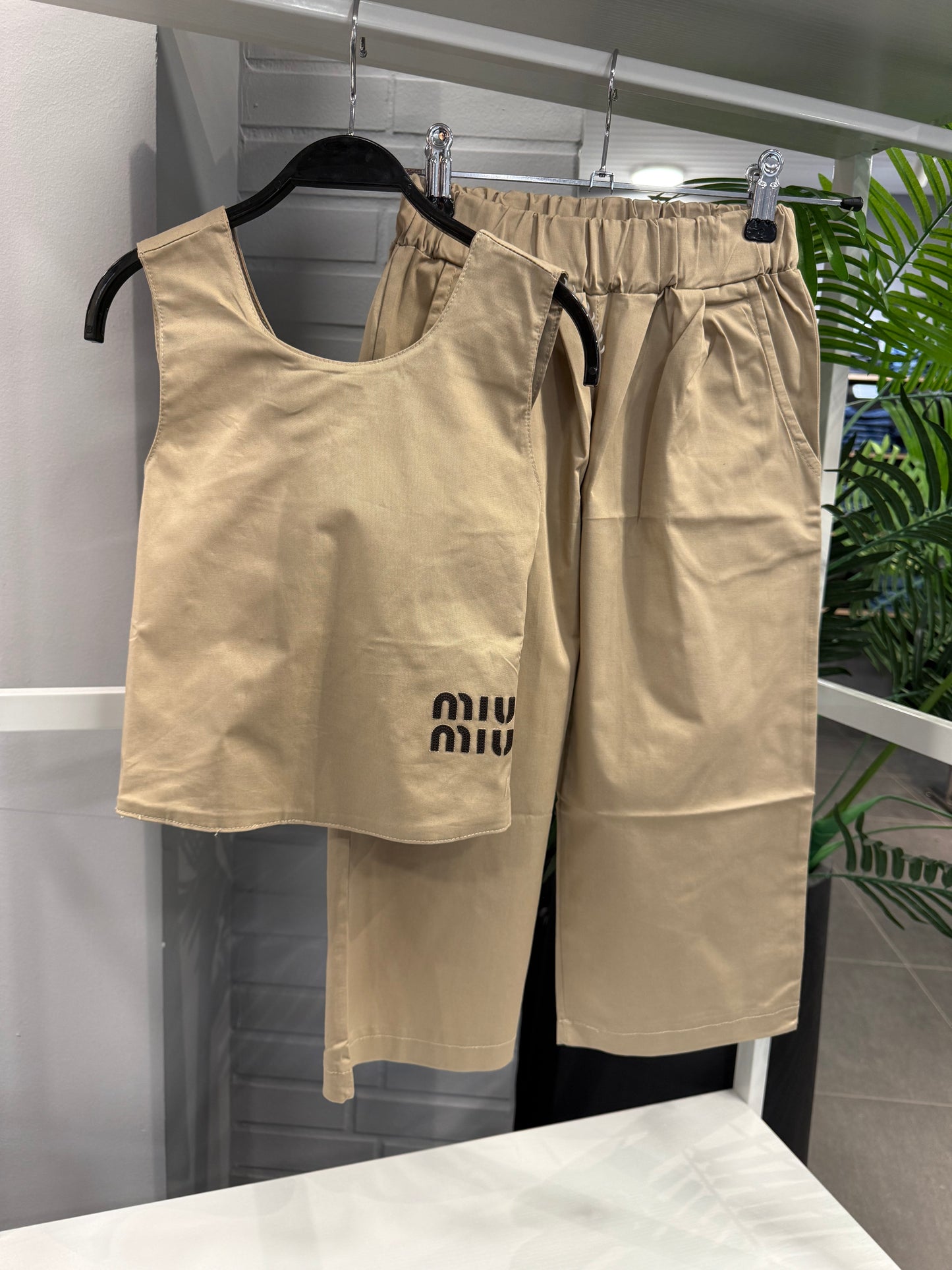 Miu Miu set