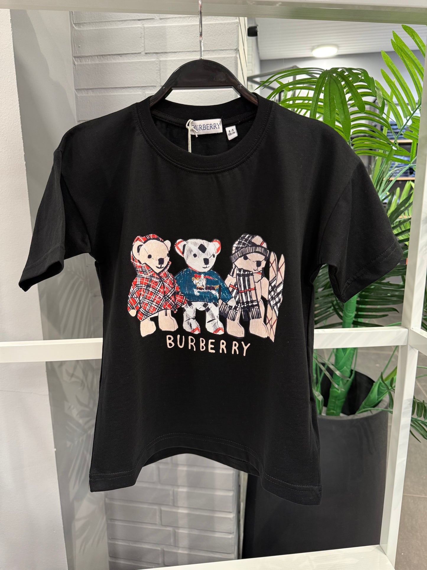 Burberry T-shirt