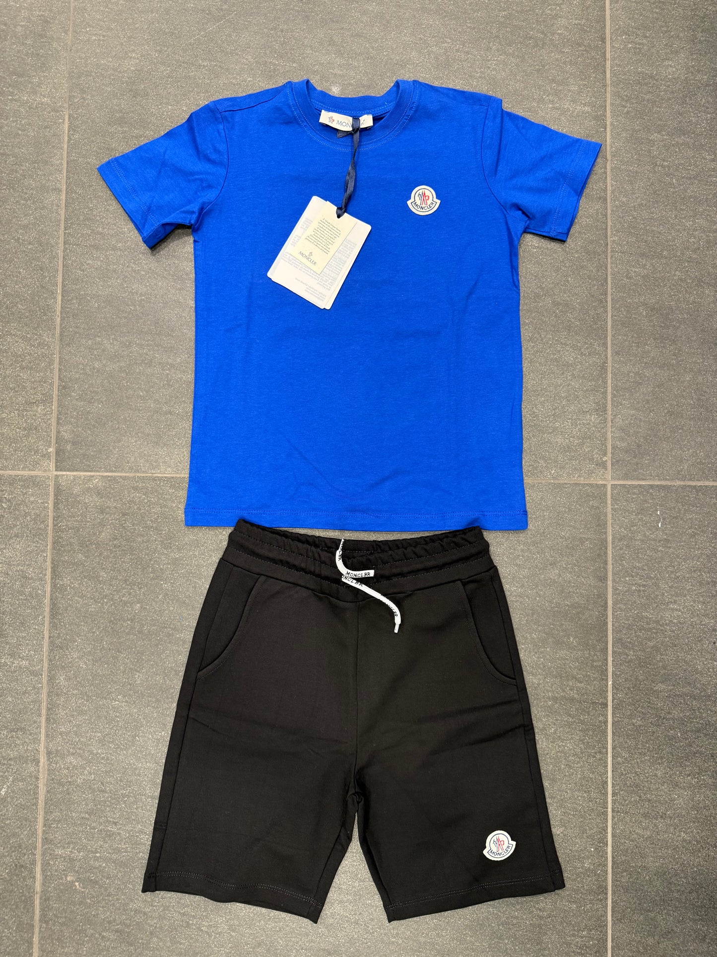 Moncler set